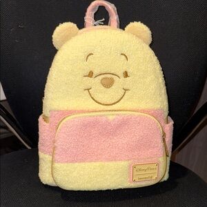 Disney Parks EXCLUSIVE SOLD OUT Winnie the Pooh Loungefly Mini Backpack NWT